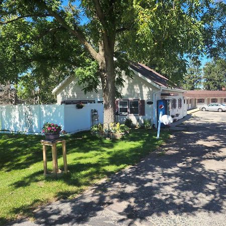 White Valley Motel Saint Charles Exterior photo